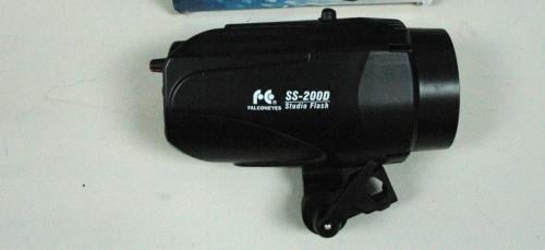 Falconeyes 200d flitser