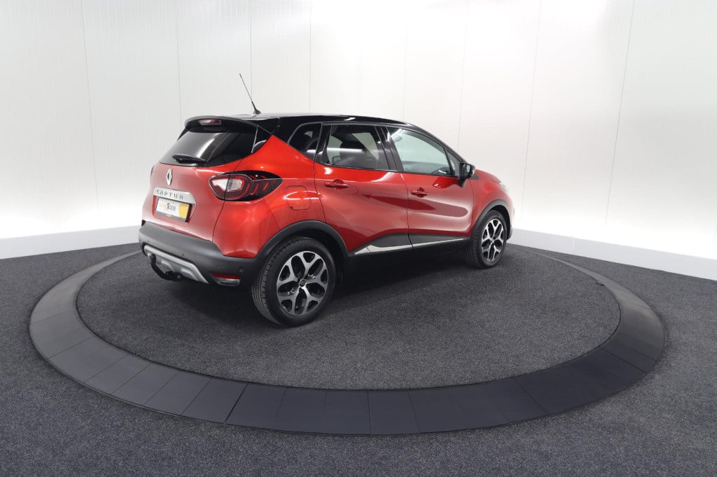 Renault Captur tce 150 edc intens | trekhaak | camera | dodehoekdetectie | 
