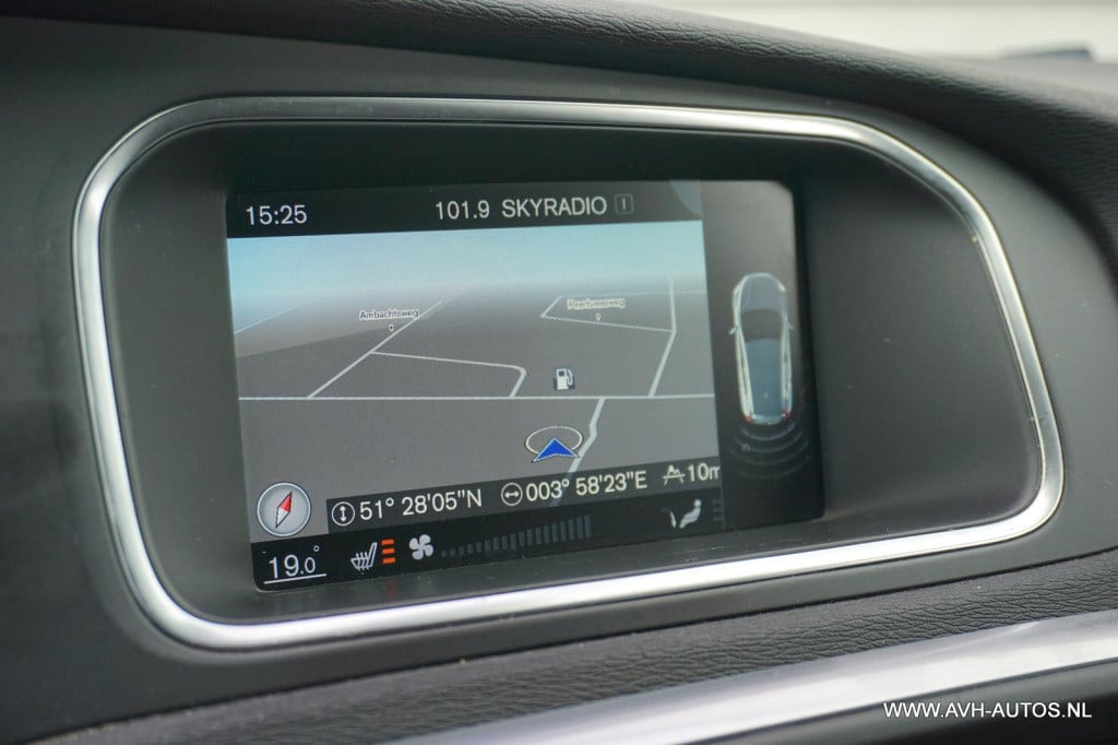 Volvo V40 2.0 d3 summum automaat