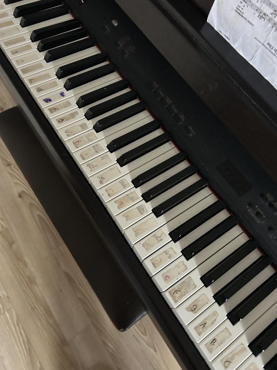 Piano yamaha clavinova