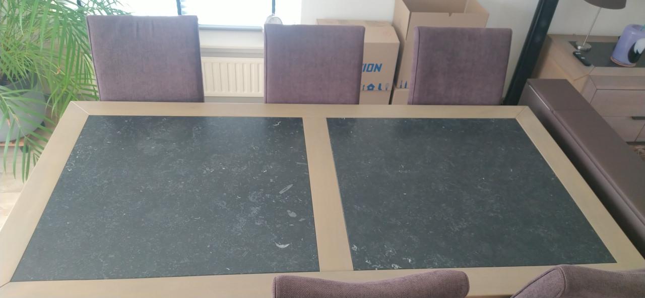 *** Te koop: Eethoek met 6 stoelen (grijs-eiken met hardstenen platen) ***