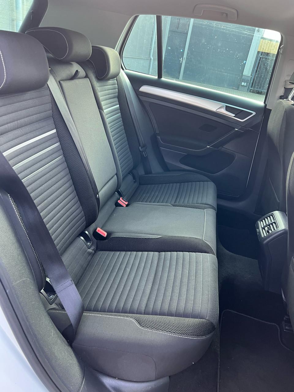 Volkswagen Golf 1.2TSI Cup Edition Automaat Pano