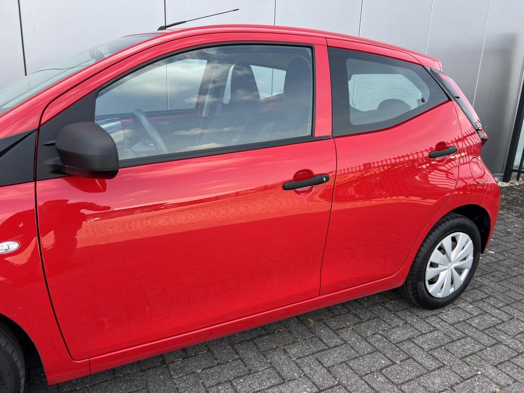 Toyota Aygo 1.0 vvt-i x-fun