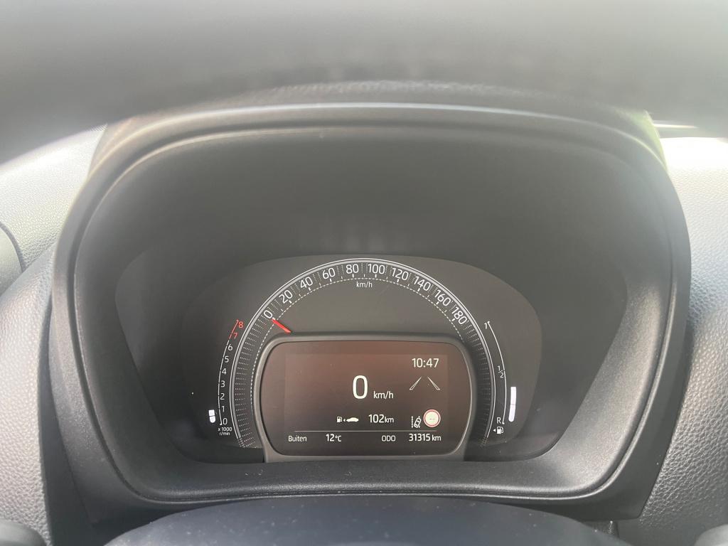 Toyota Aygo x 1.0 vvt-i mt envy|achteruitrijcamera|rijklaar