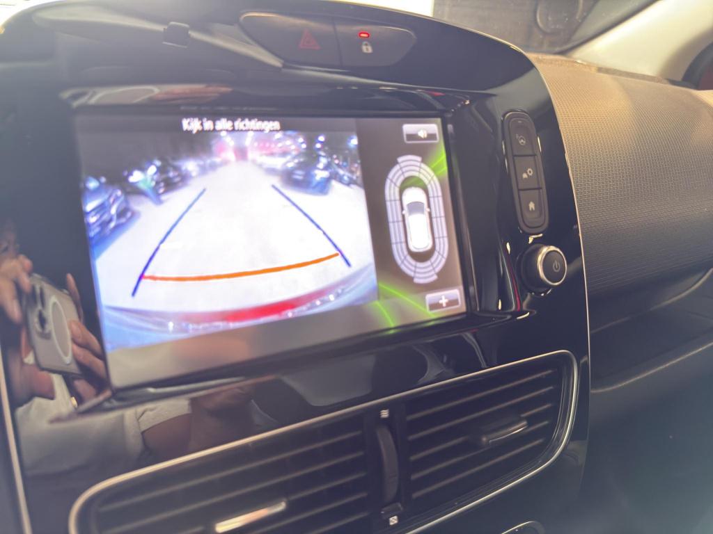 Renault Clio 0.9 tce intens | camera | navigatie | cruise | l.m.velgen | ai