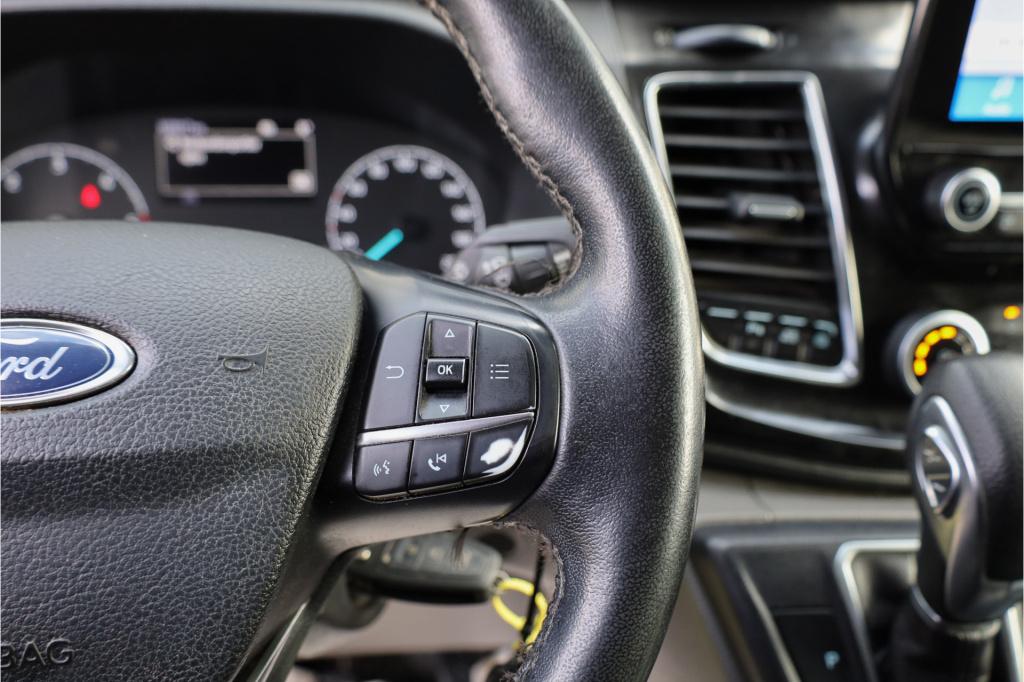 Ford Transit Custom 320 2.0 tdci l2h1 sport 185pk aut. cam i trekhaak i sto