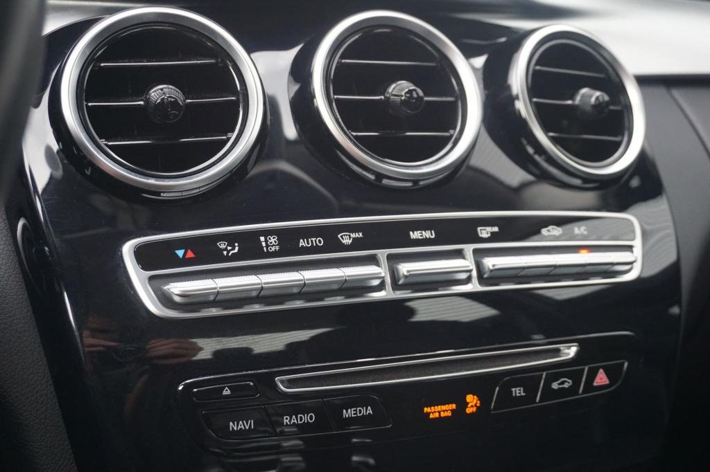 Mercedes-Benz C-Klasse 180 ambition amg line climate / navi / cruise / pdc 
