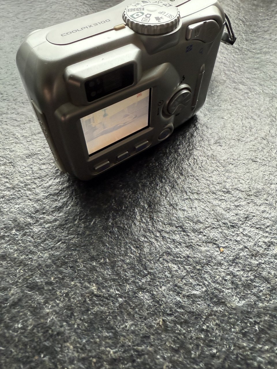 Nikon Coolpix 3100 Digitale camera. Complete set in doos