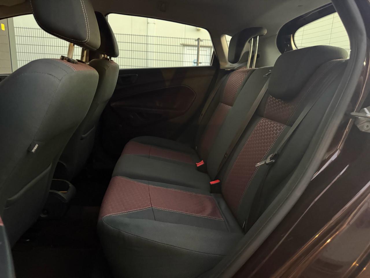 Ford Fiësta 1.4 71KW Titanium 5DR 2010 Airco Cruise Nap
