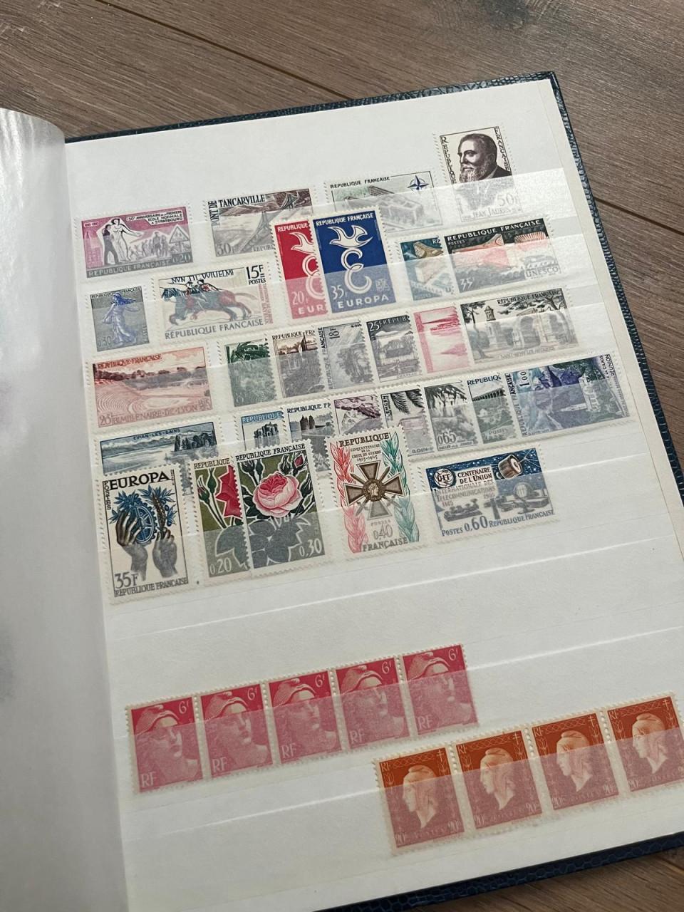 Collectie (postfris) Frankrijk in klein album