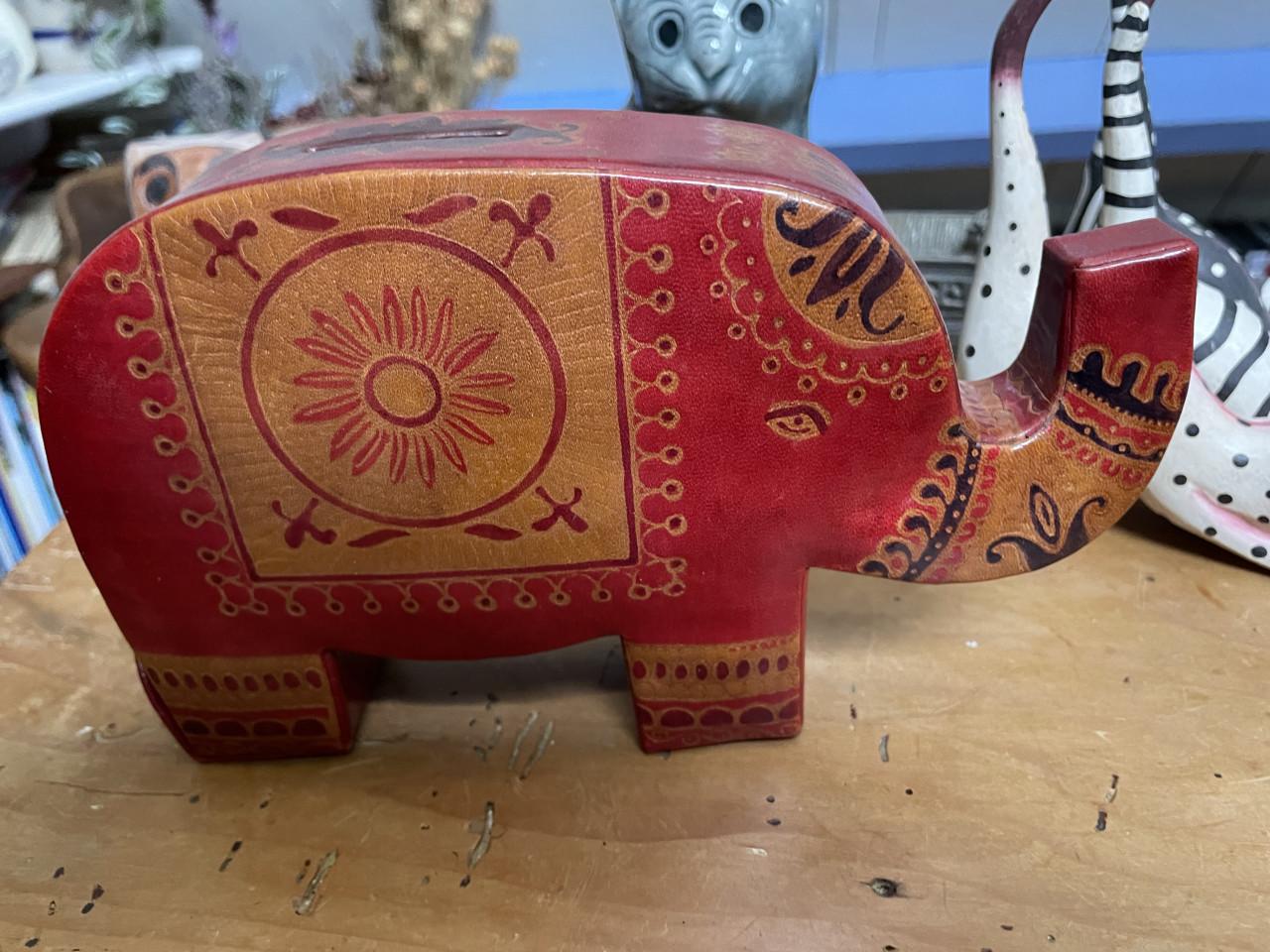 Leren spaarpot OLIFANT