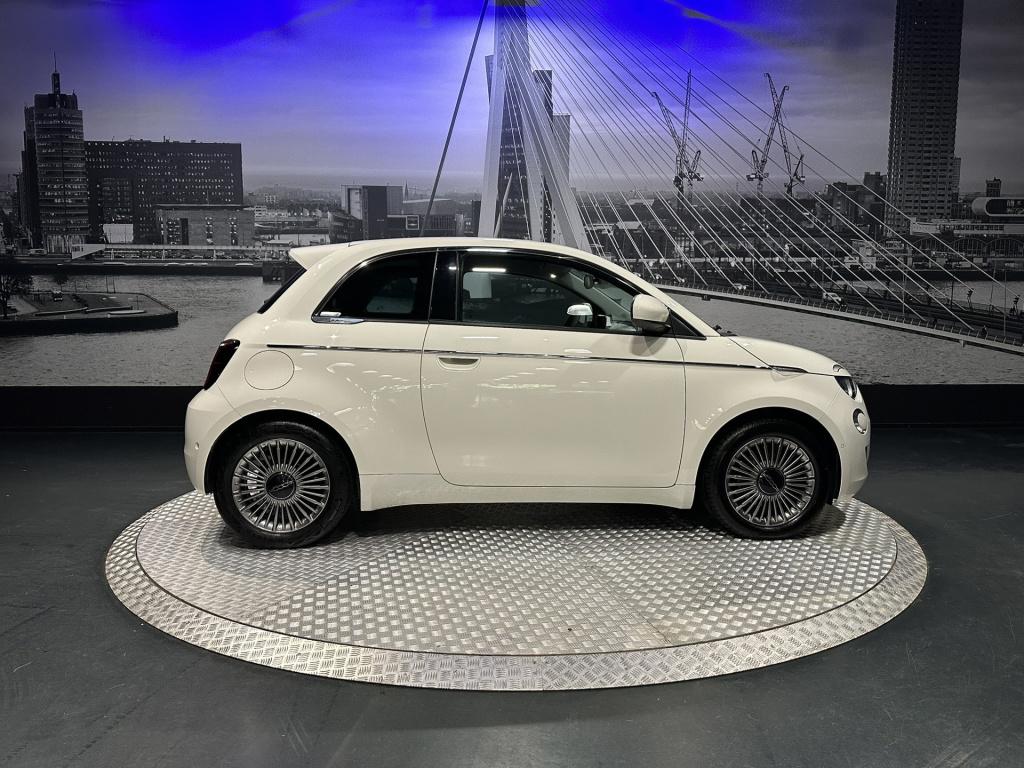 Fiat 500 icon 42 kwh *carplay*camera*