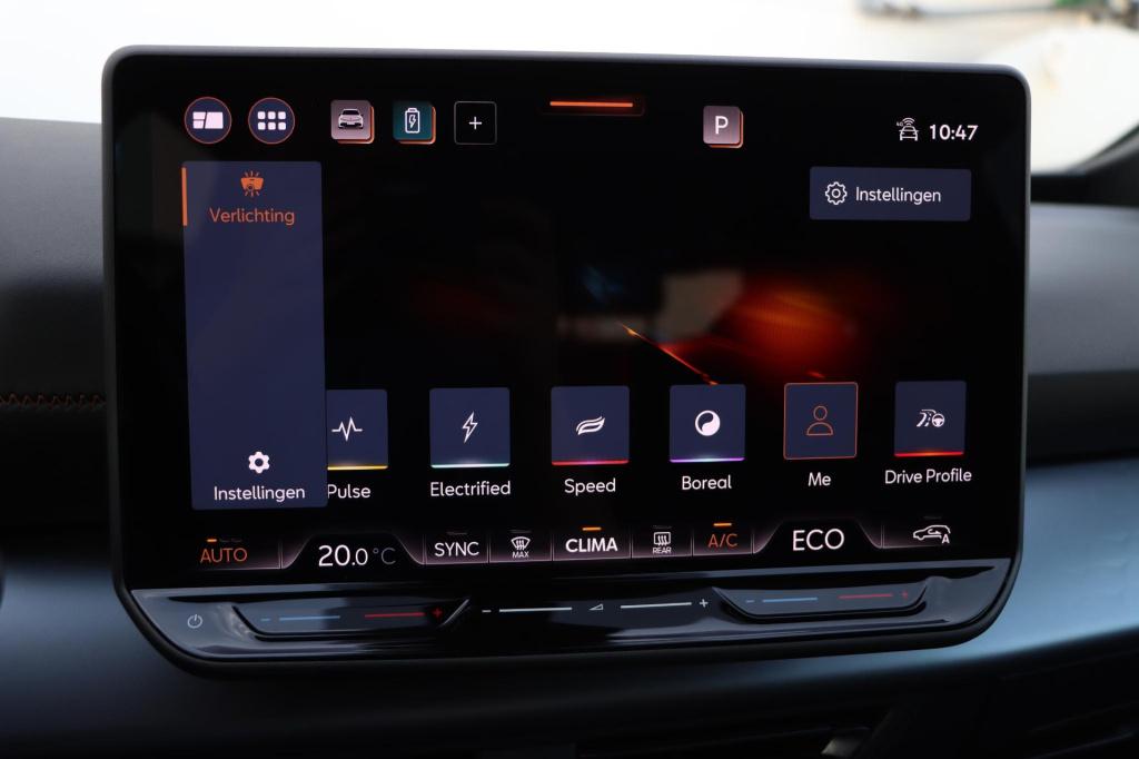 Cupra Born business 63 kwh 231pk | soh 98,8% |