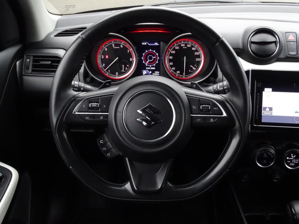 Suzuki Swift 1.0 stijl automaat | stoelverwarming | navi | bluetooth