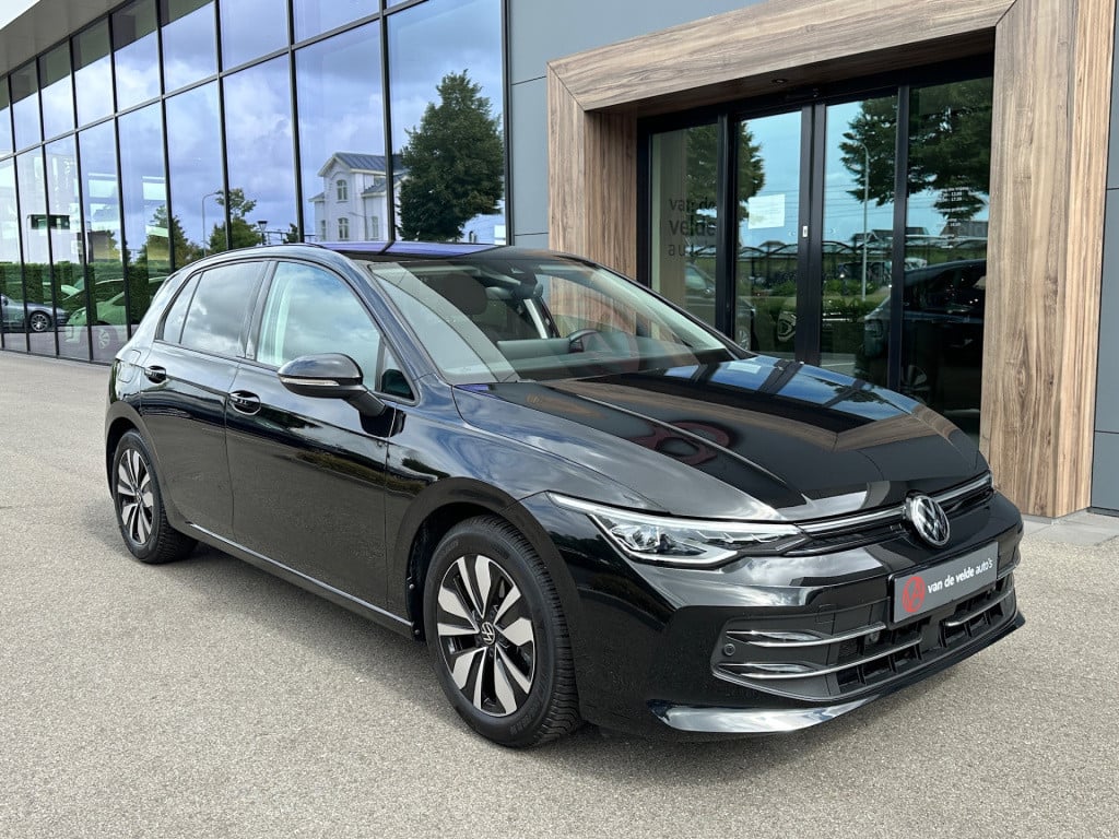Volkswagen Golf 1.5 tsi 150pk goal | trekhaak | camera | adapt. cruise | iq