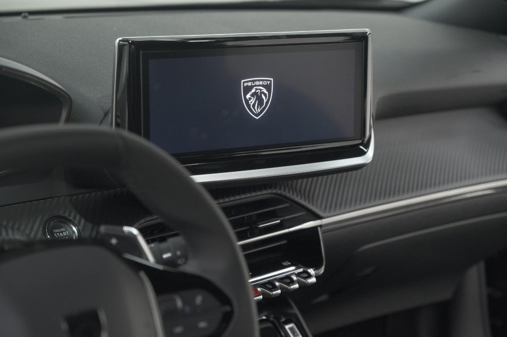 Peugeot 2008 hybrid 136 e-dcs6 allure | 360 camera | adaptieve cruise contr