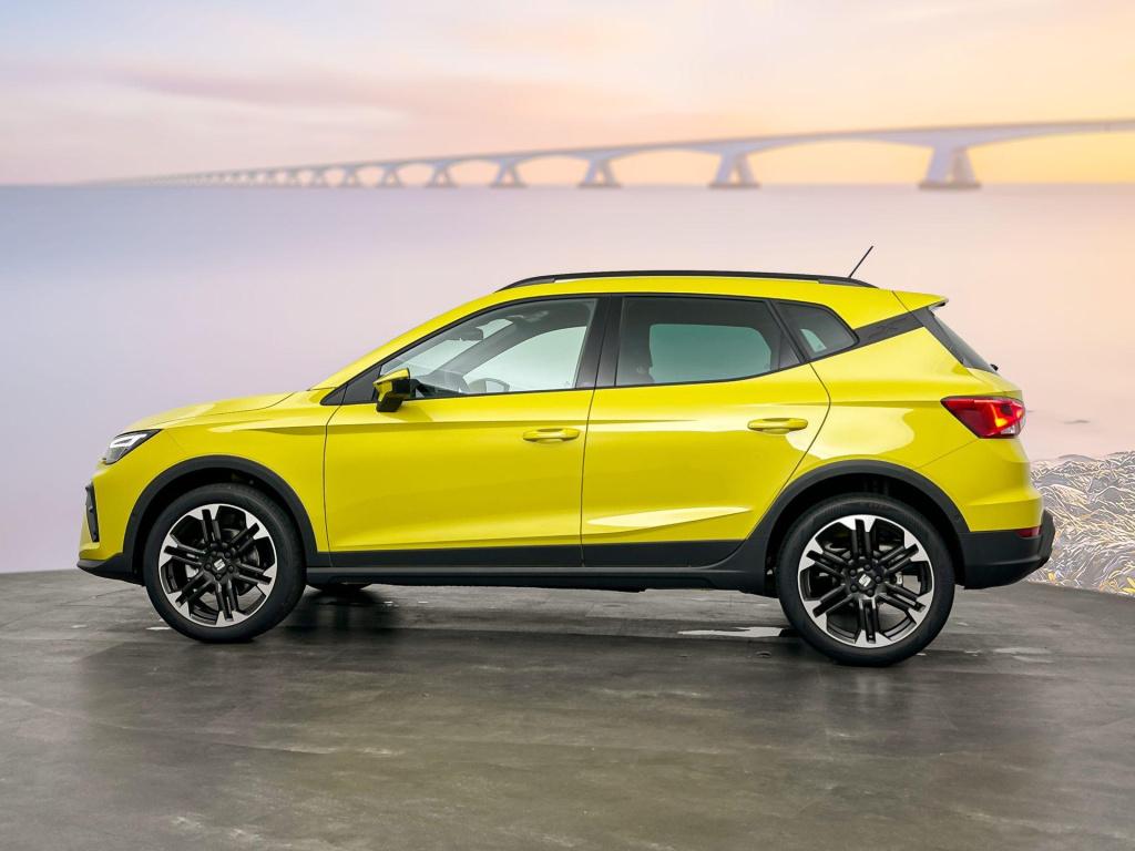 Seat Arona fr business connect 1.0 ecotsi 85 kw / 115 pk suv