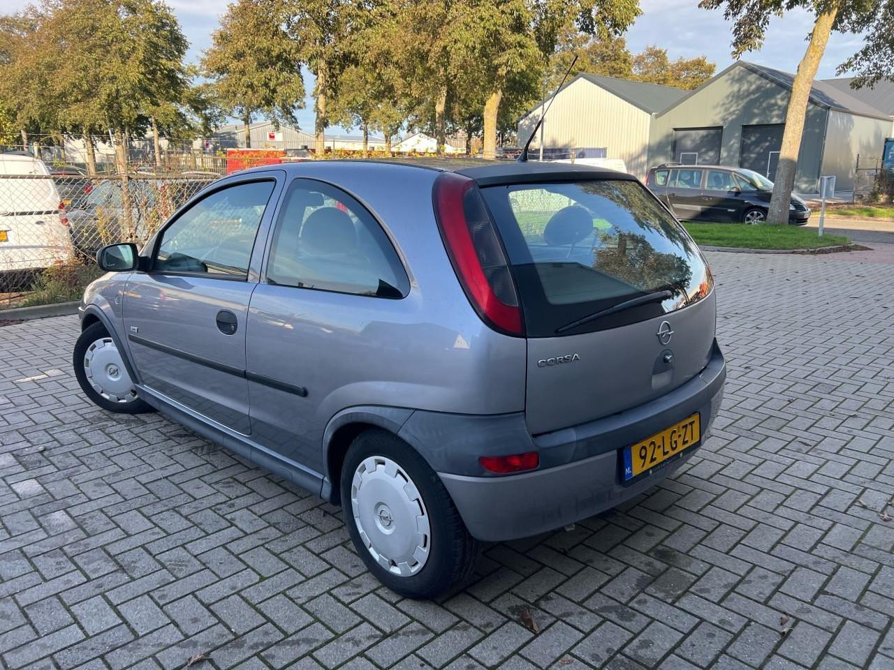 Opel Corsa 1.0 12V Eco Easytronic 71.065km