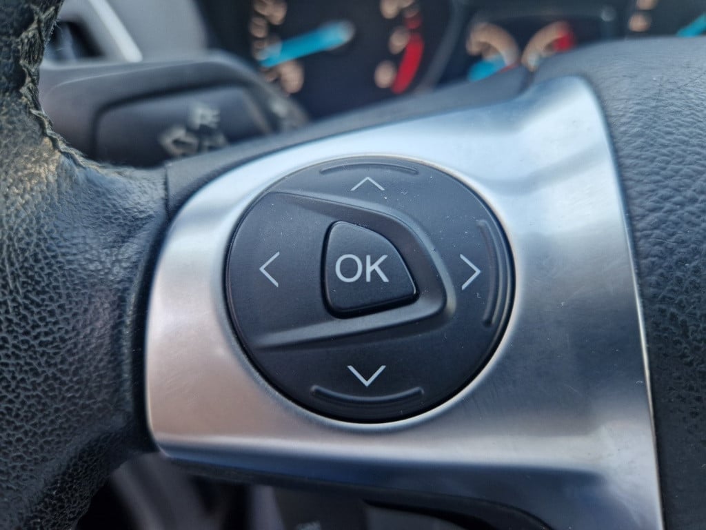Ford Kuga 1.5 ecoboost 150pk 2wd titanium | trekhaak