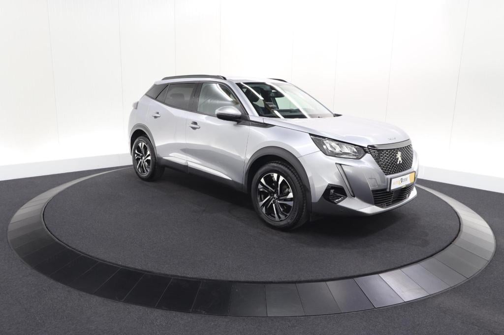 Peugeot 2008 puretech 130 eat8 allure | trekhaak afneembaar | camera | navi