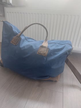 Weekendtas met wieltjes en toilettas
