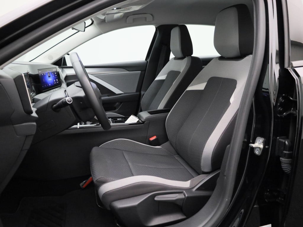 Opel Astra 1.2 edition | navigatie | climate control | parkeersensoren