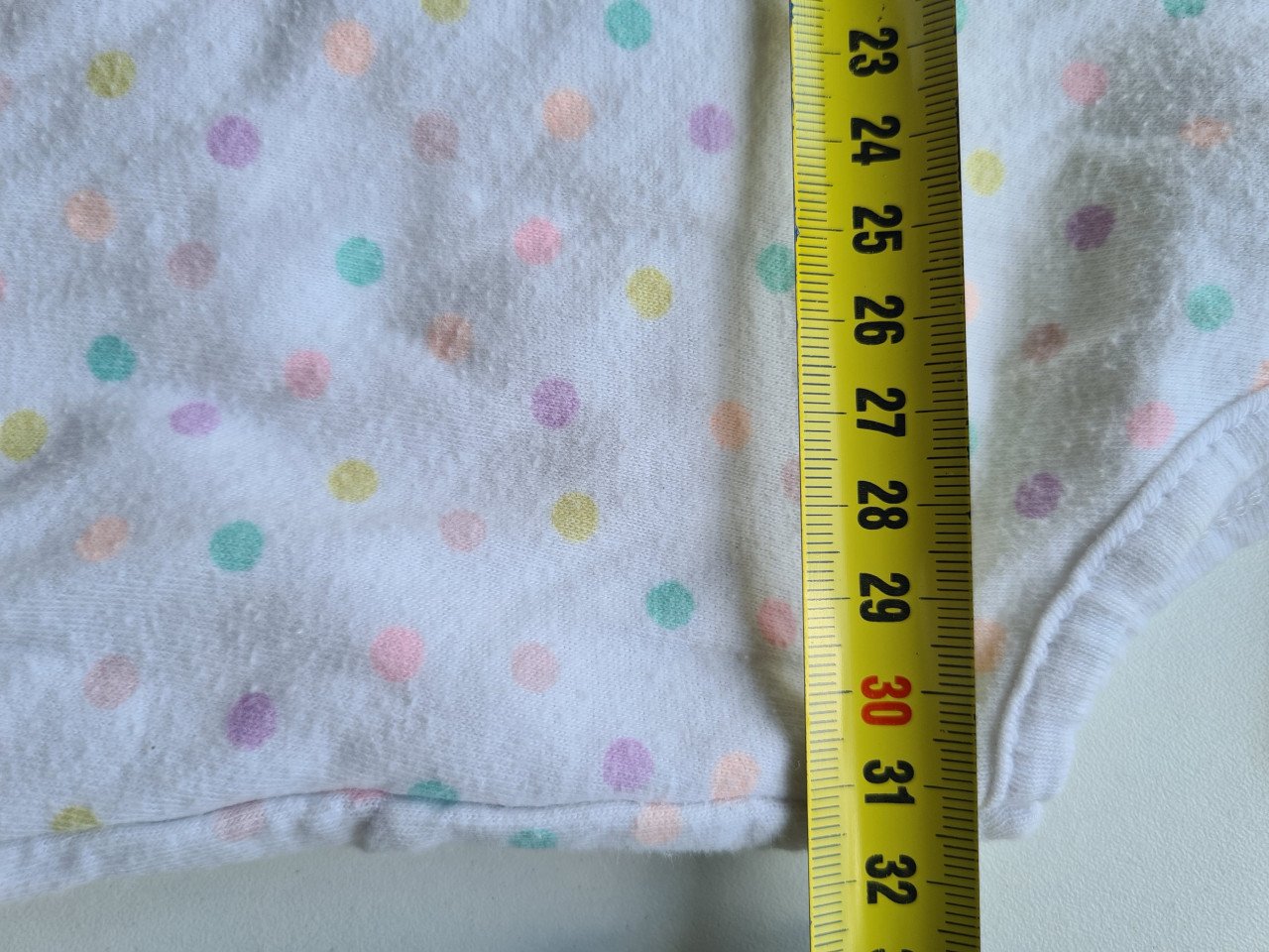 2X slaapzakken wit / zwart en pastelkleuren Nightwear  Maat 86-110 samen €5
