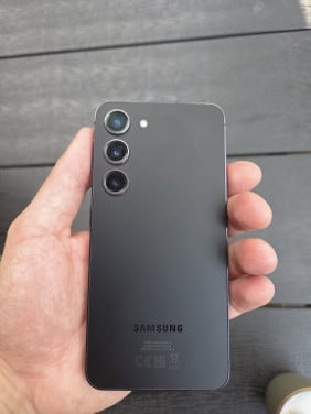 Samsung Galaxy s23