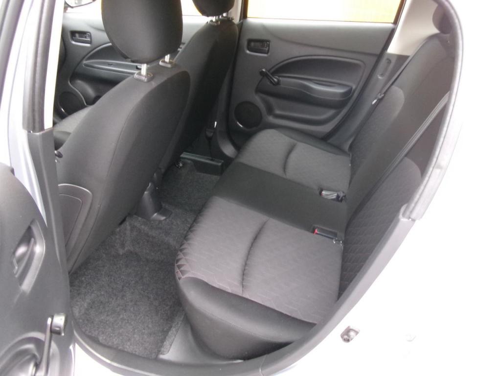 Mitsubishi Space Star 1.0 cool+, airco, start/stop, nav. btw auto!!