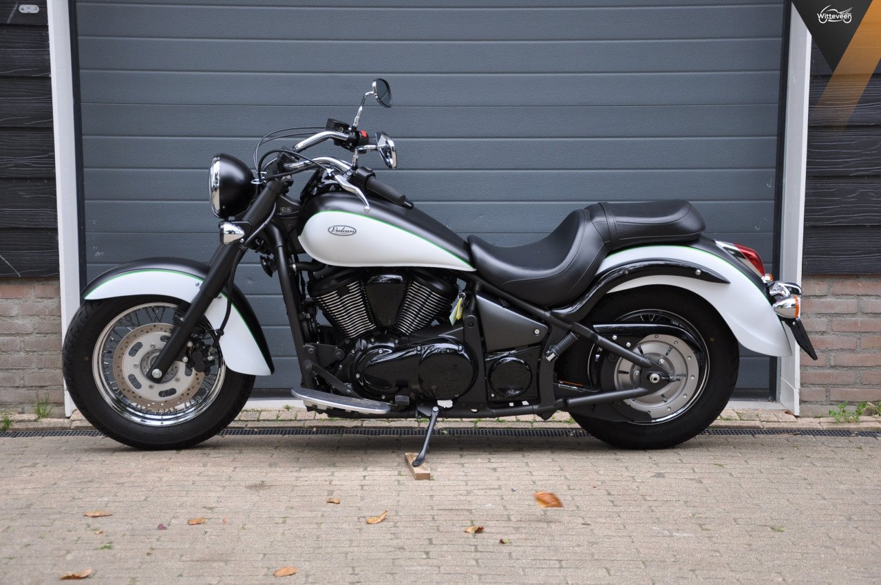 Kawasaki Vulcan 900 met maar 5100 km!