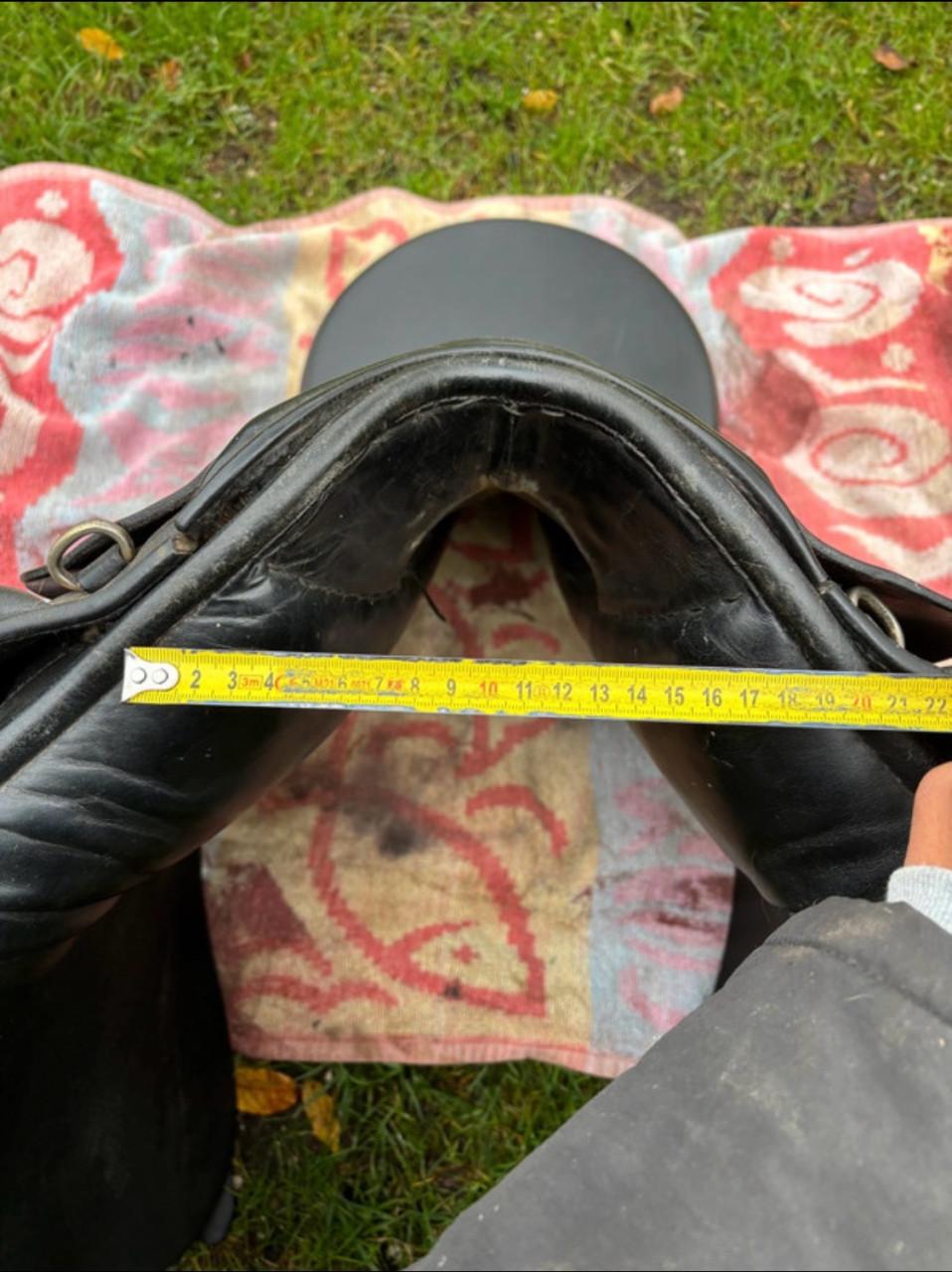 Dressuurzadel Rossner 17,5 inch