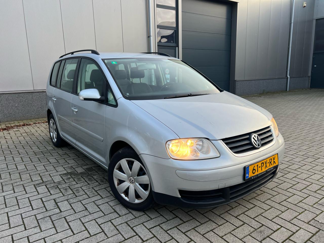Volkswagen Touran 1.6-16V FSI Automaat