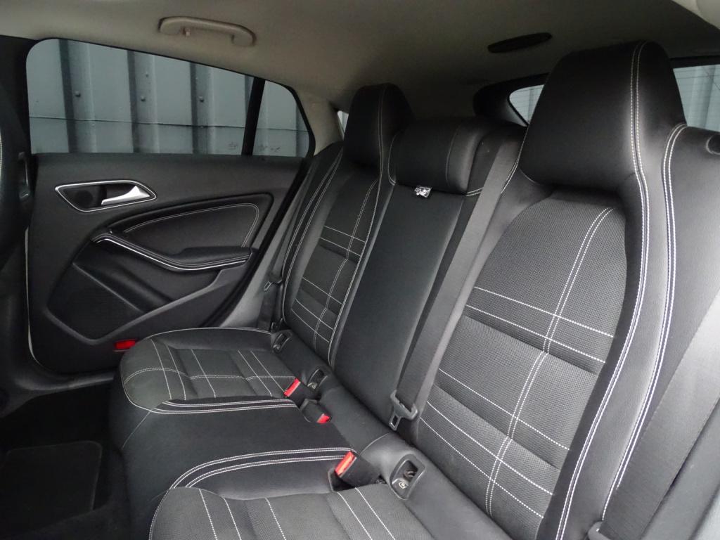 Mercedes-Benz Cla shooting brake 180 ambition | bi-xenon | pano