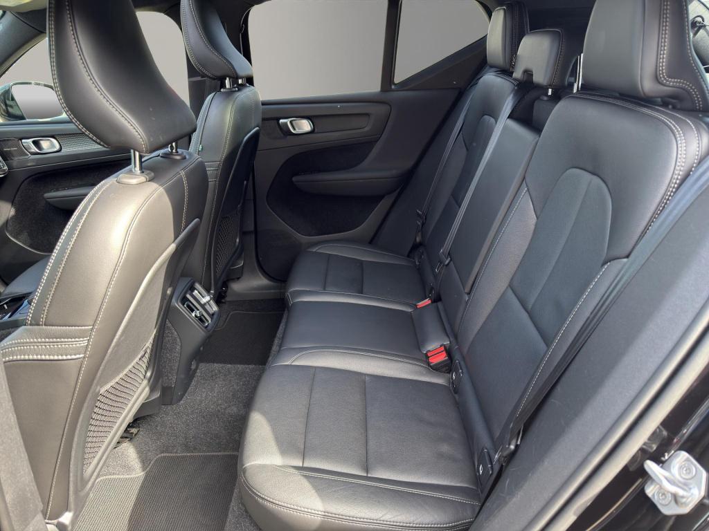 Volvo XC40 2.0 d3 r-design | camera | led | 19 "| leder |  panoramadak | tr