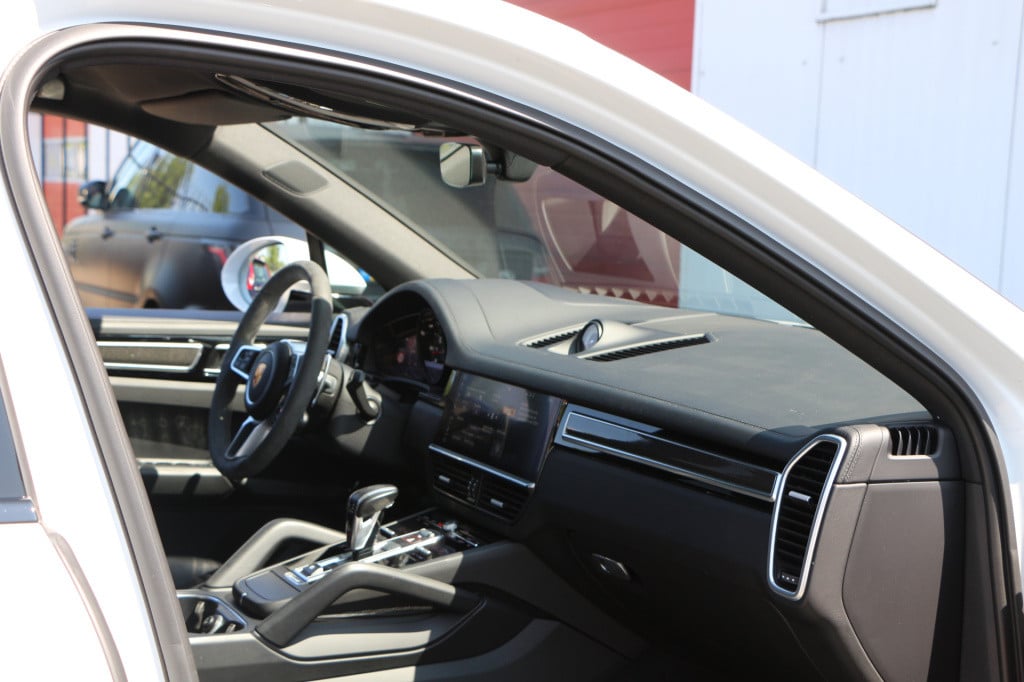 Porsche Cayenne coupé 3.0 | sport design | sport chrono |