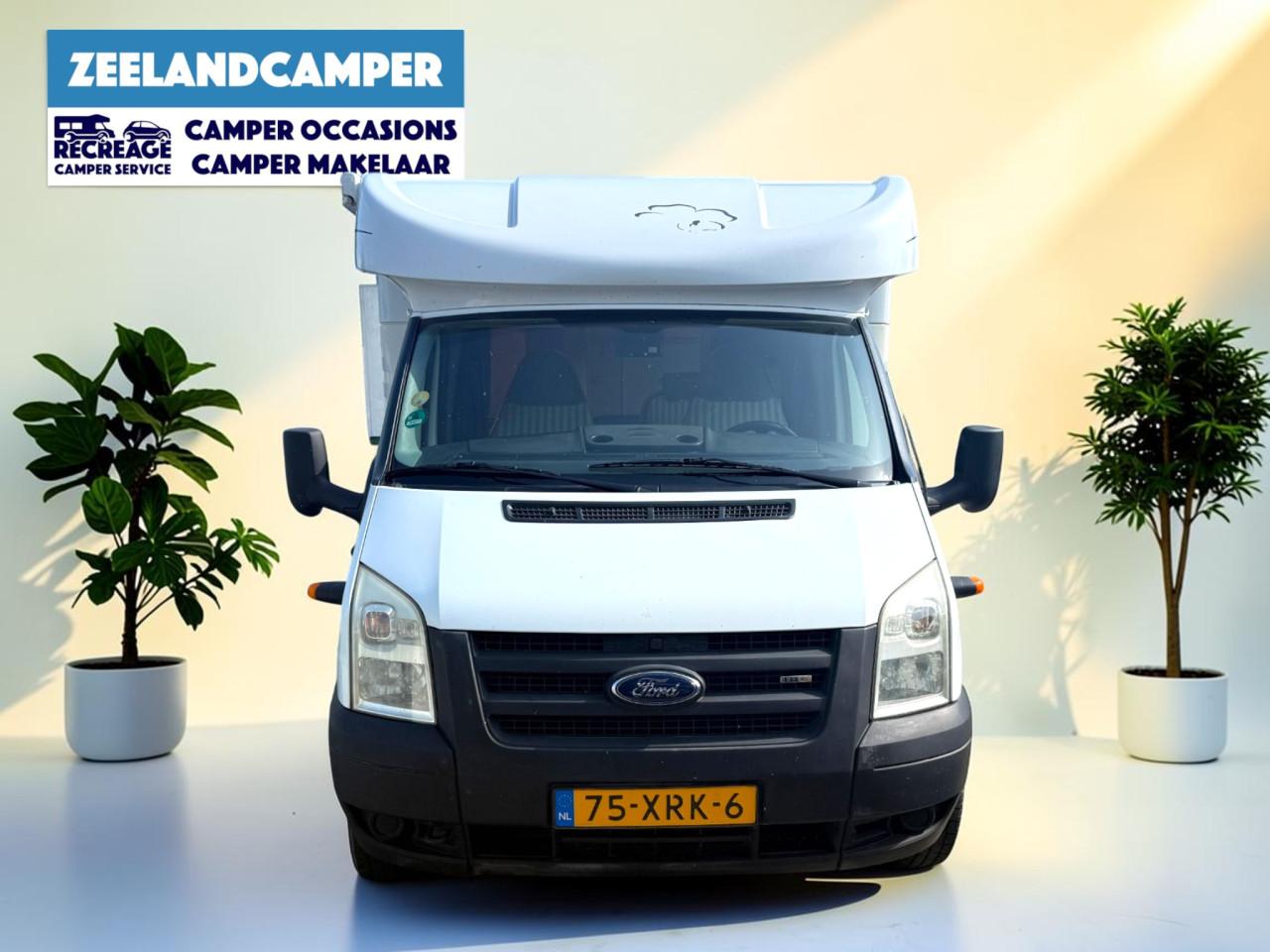 Capron T58   - Mooie, met liefde onderhouden, half-integraal camper.