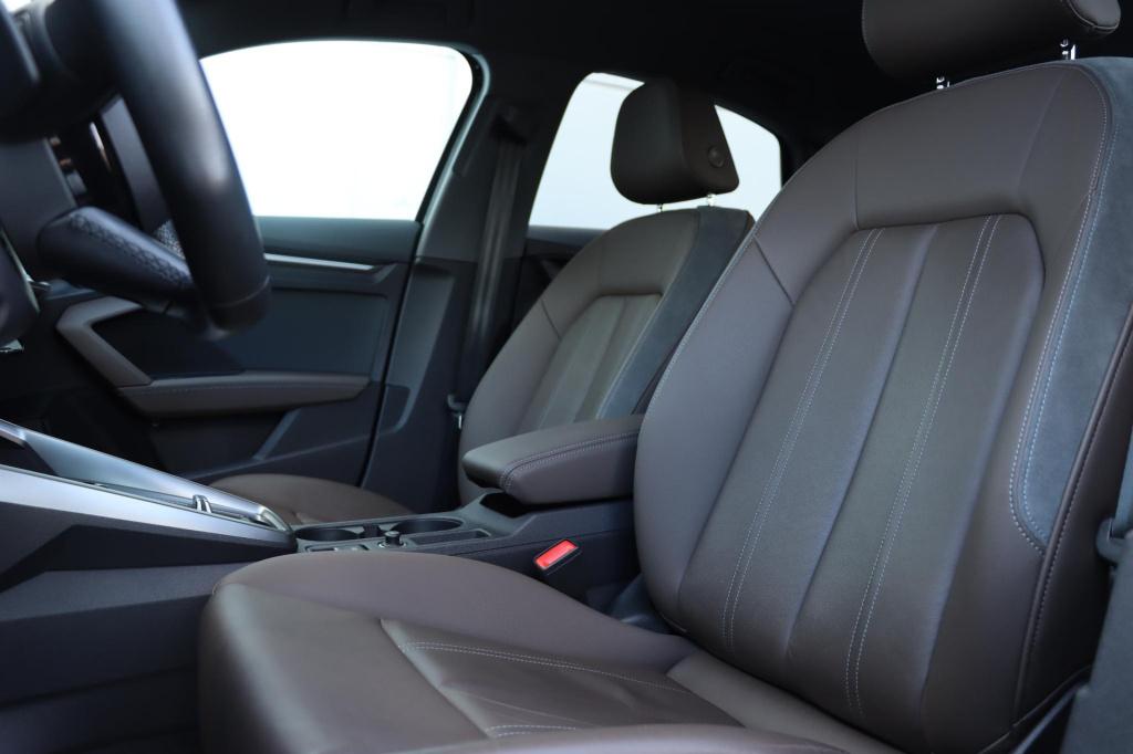 Audi A3 limousine 35 tfsi s edition 150pk s tronic