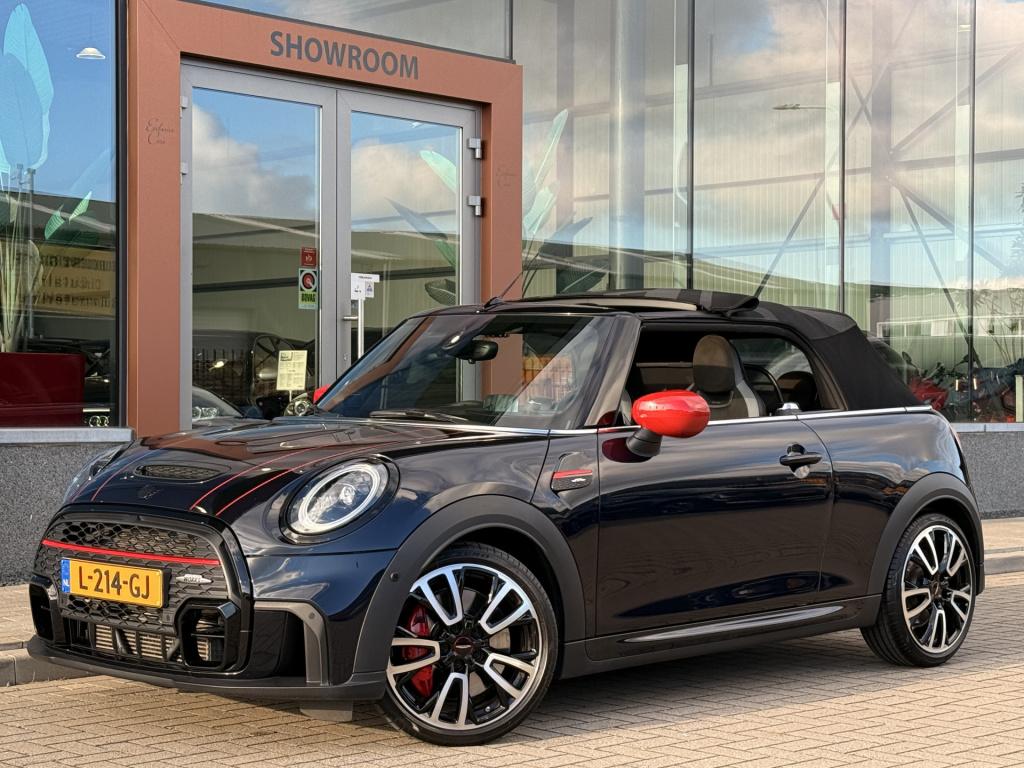 Mini Cooper Cabrio 2.0 john works essential | 231pk | acc | dab | head-up |