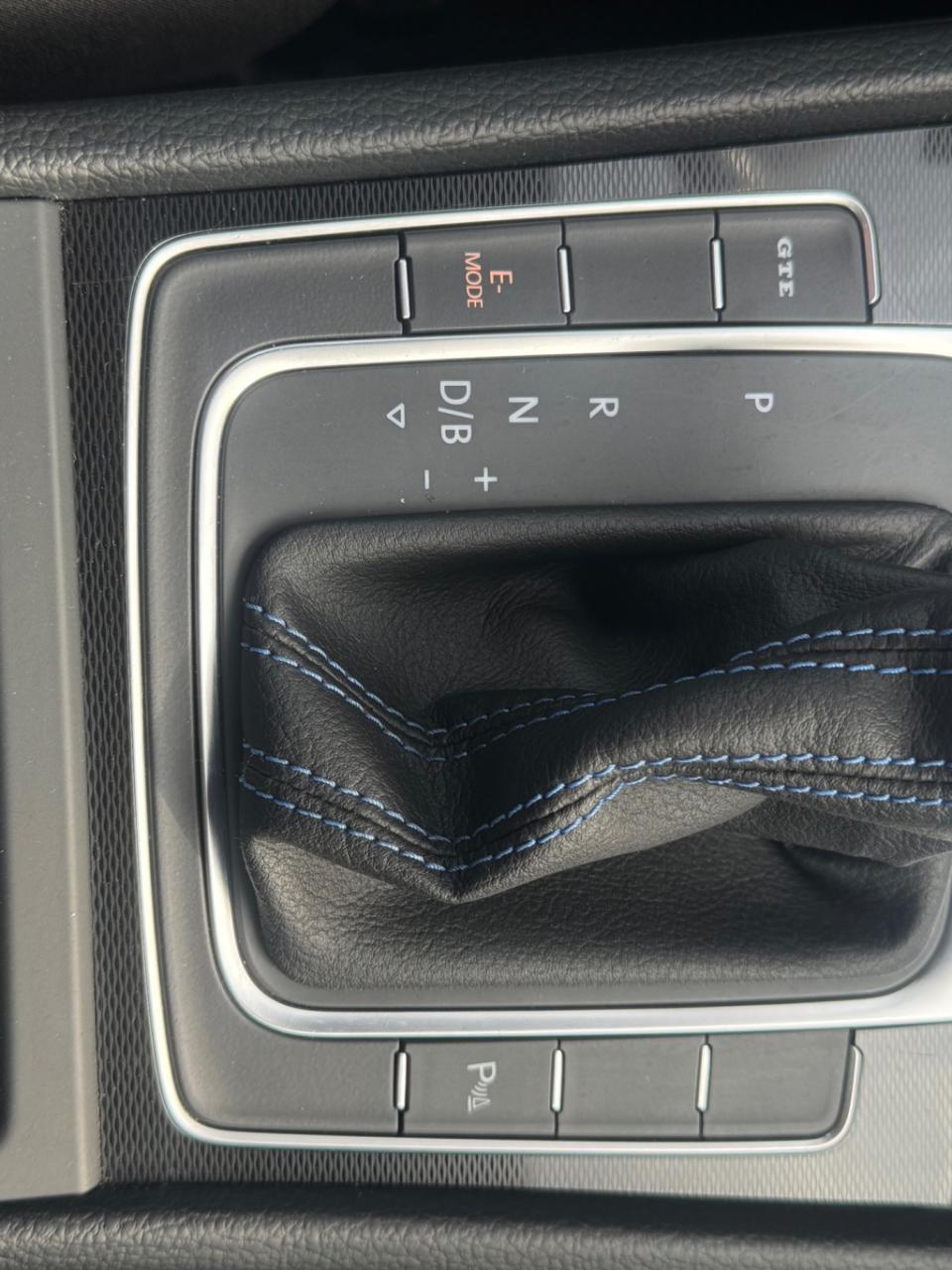 Volkswagen Golf 1.4 tsi gte