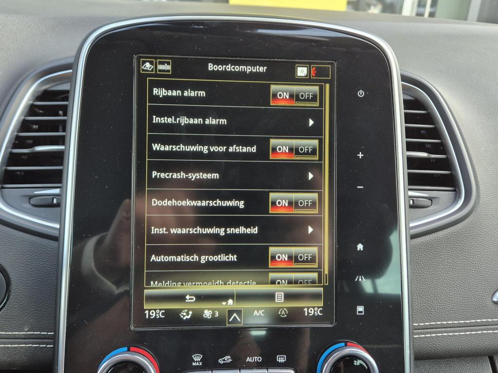 Renault Grand Scenic 1.3 tce 140 techno 7pers. camera, blind spot detectie,