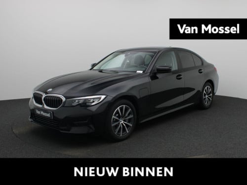 BMW 3-serie 330e high executive | automaat | lmv | navigatie | ledere | par
