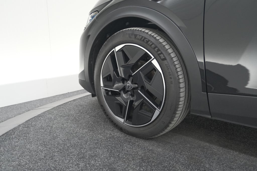 Peugeot 408 1.2 hybrid 136 e-dcs6 gt | 360 camera | adaptieve cruise contro