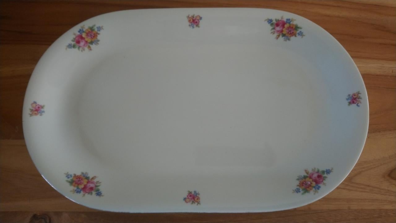 Vintage Bavaria schaal met bloemendessin ca. 34 x 20,5 cm