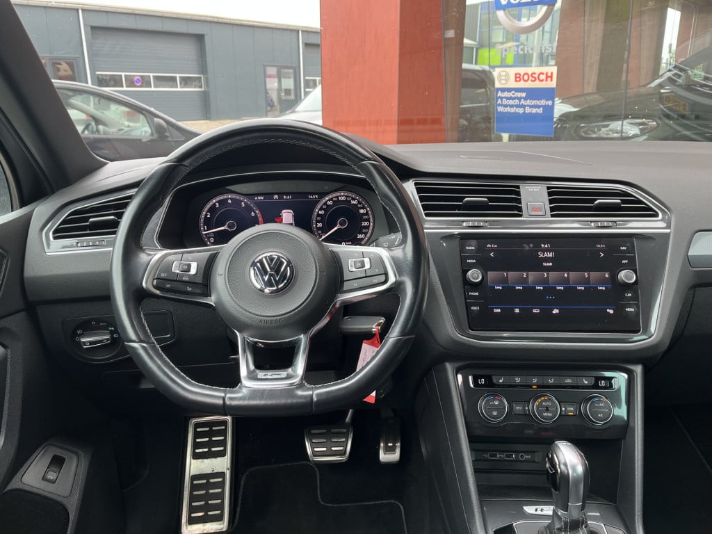 Volkswagen Tiguan 1.4 tsi 4motion highline business r | leer | camera | pan