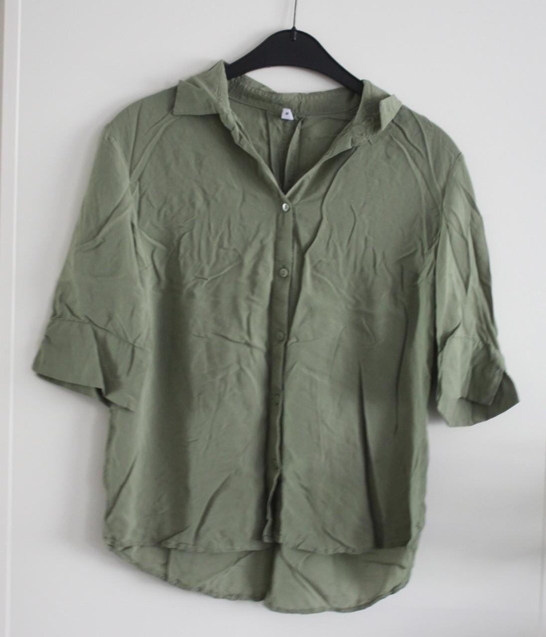 Groene blouse maat 36