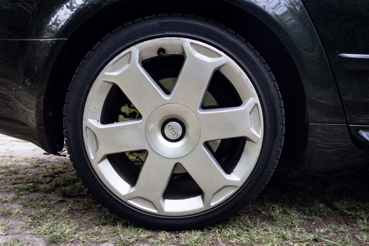 Audi S4 Avant V8 Handbak 2005 Zwart - Milltek - Youngtimer