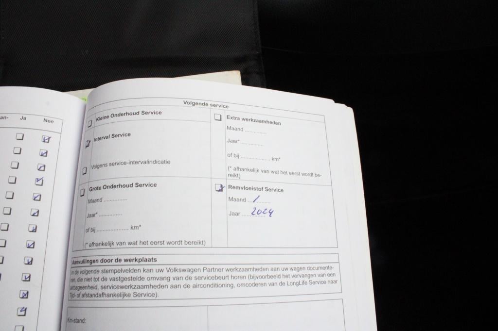 Volkswagen Tiguan 1.4 tsi sport&style + trekhaak electrisch wegklapbaar