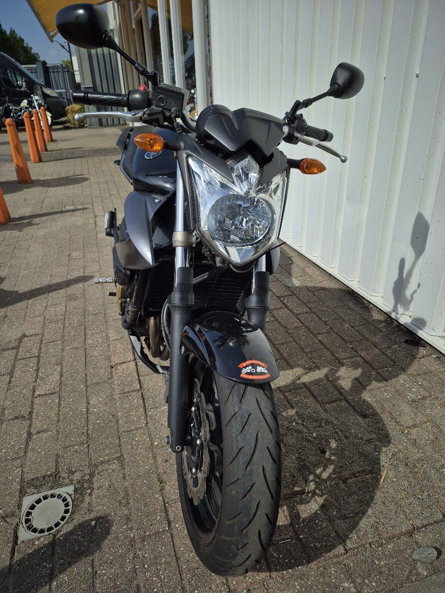 Yamaha XJ6- Naked uit 2009