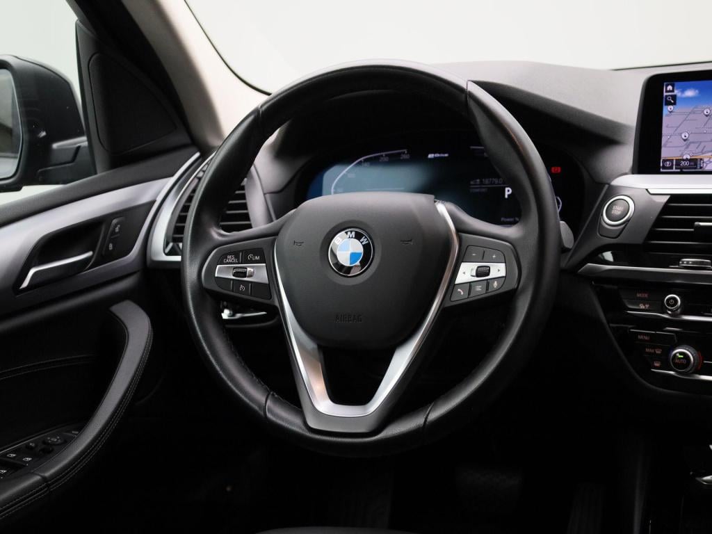 BMW X3 xdrive30e | automaat | climate control | virtual cockpit | apple car
