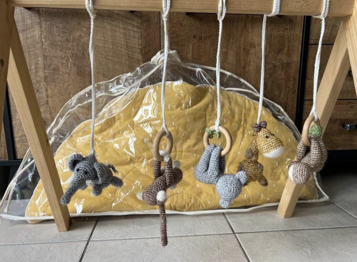 Houten Babygym met speelmat van Trixie